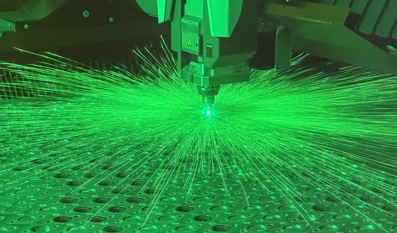 Automation Coupled with High Powered Fiber Laser