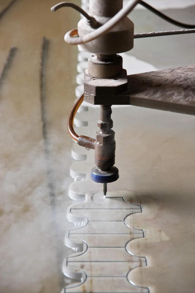 Waterjet Cutting Head